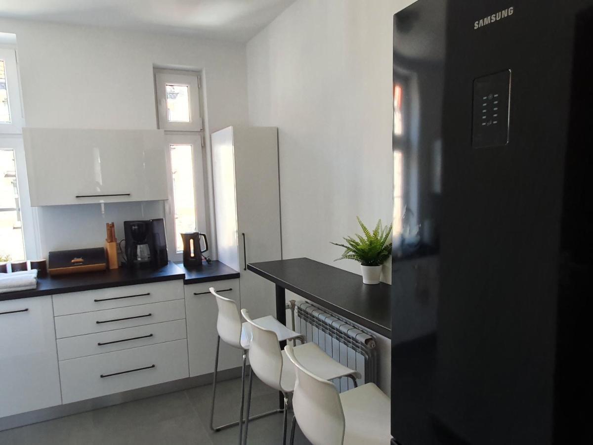Ferienwohnung Gliwicka 16 Kattowitz Exterior foto